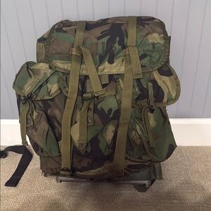 Military Surplus Medium ALICE Framed Backpack.